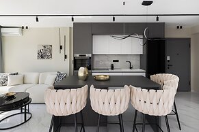 Ophelia Suites by halu