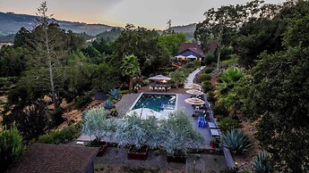 Kenwood Vista by Avantstay 7acres w/ Pool, Fire Pit, Vineyard Views