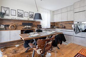 Apartment With Carinthian Mountain View