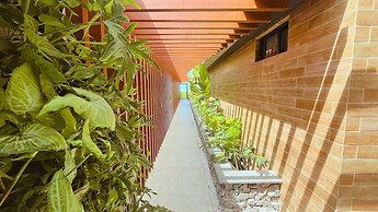 Hyde Park Terrace - by Living