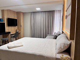 Hyde Park Terrace - by Living