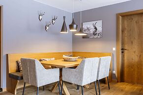 Premium Apartment With Garden