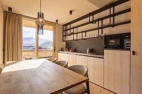 Apartment With 3 Private Terraces