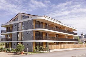 Apartment With 3 Private Terraces