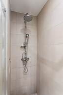 Spacious and Sunlit Seaside Flat