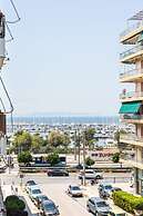Spacious and Sunlit Seaside Flat