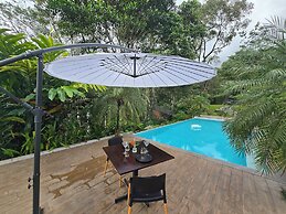 Jungle River Resort