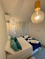 Flat a 120 metros das Piscinas Naturais