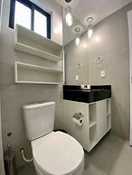 Flat a 120 metros das Piscinas Naturais