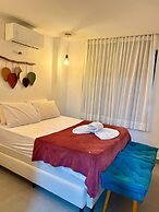 Flat a 120 metros das Piscinas Naturais
