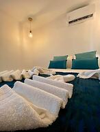 Flat a 120 metros das Piscinas Naturais