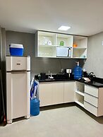 Flat a 120 metros das Piscinas Naturais