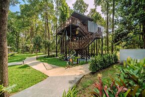 High Tree Resort Co.,Ltd.