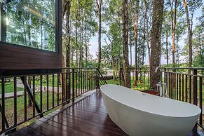 High Tree Resort Co.,Ltd.