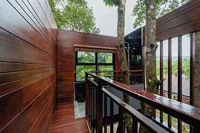 High Tree Resort Co.,Ltd.