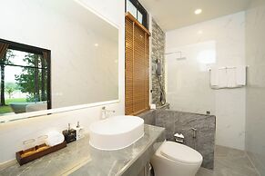 High Tree Resort Co.,Ltd.