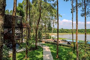 High Tree Resort Co.,Ltd.
