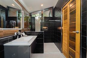 High Tree Resort Co.,Ltd.