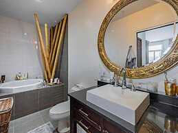 Sleeps6-apartment-parking-balcony-patio