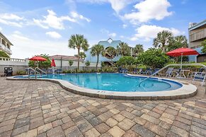 Ocean Hibiscus Retreat For 8