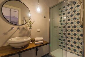 Loppia Secret Garden by Wonderful Italy