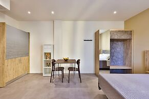 Apho Apartment-Hotel