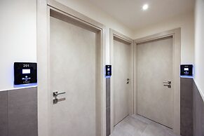 Apho Apartment-Hotel