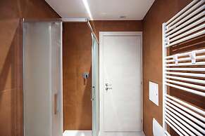 Apho Apartment-Hotel