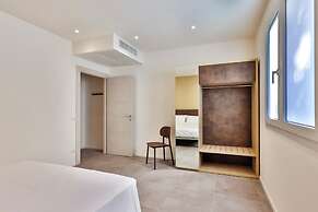 Apho Apartment-Hotel