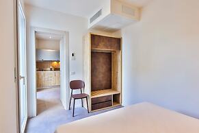 Apho Apartment-Hotel