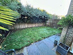 Elegant Retreat: Classic Style and Modern Comfort