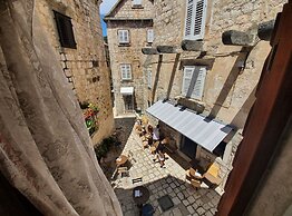 Old Town Hvar Apartment