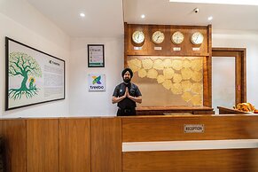 Treebo Premium The Mustard Inn, Lawrence Road