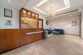 Treebo Premium The Mustard Inn, Lawrence Road