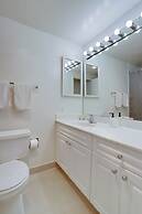 Apt Near Airport in Crystal City