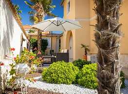 Pretty Apartment Near Golf Course