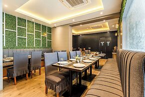 Medalio Boutique Gangtok with Mountain View