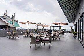 Medalio Boutique Gangtok with Mountain View