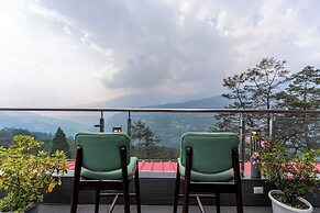 Medalio Boutique Gangtok with Mountain View