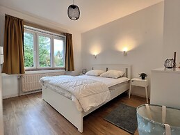 Bright & Stylish in Nature