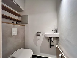 Bright & Stylish in Nature