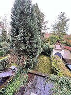 Bright & Stylish in Nature