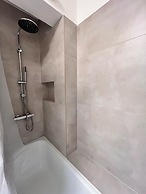 Bright & Stylish in Nature