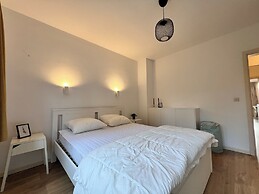 Bright & Stylish in Nature