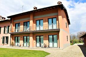 Apartment in Iseo With Pool Views