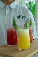 Wide Mouth Frog At Quepos