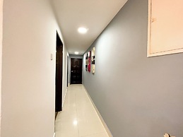 Fahrenheit Suites by Manhattan Group