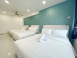 Fahrenheit Suites by Manhattan Group