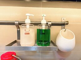 Fahrenheit Suites by Manhattan Group