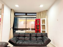 Fahrenheit Suites by Manhattan Group